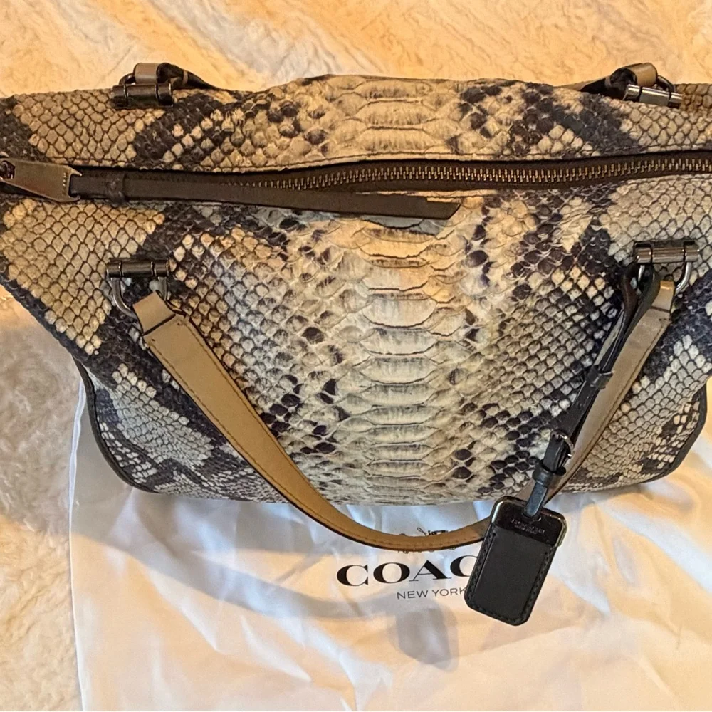 Coach Python Print Women's Bag - Picture 1 of 15